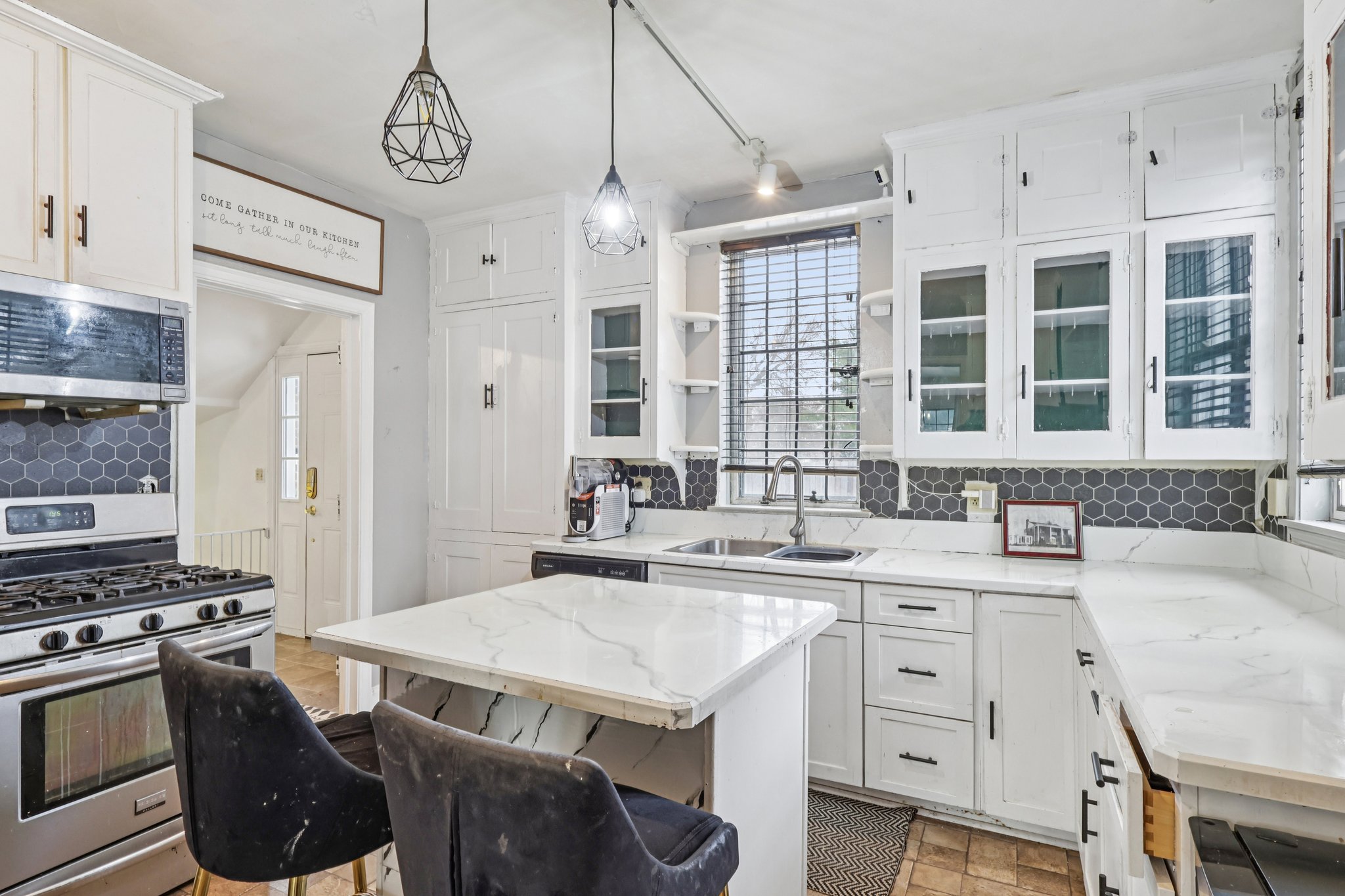 Whalers Cv-S1202-014.jpg