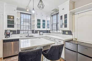 Whalers Cv-S1202-015.jpg