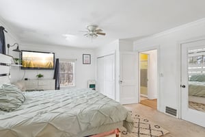 Whalers Cv-S1202-032.jpg