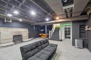 Whalers Cv-S1202-045.jpg