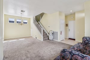 Compass Point Dr S 3-S1803-006.jpg