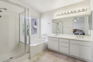 Compass Point Dr S 3-S1803-031.jpg