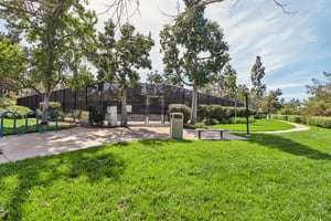 Compass Point Dr S 3-1803-913.jpg