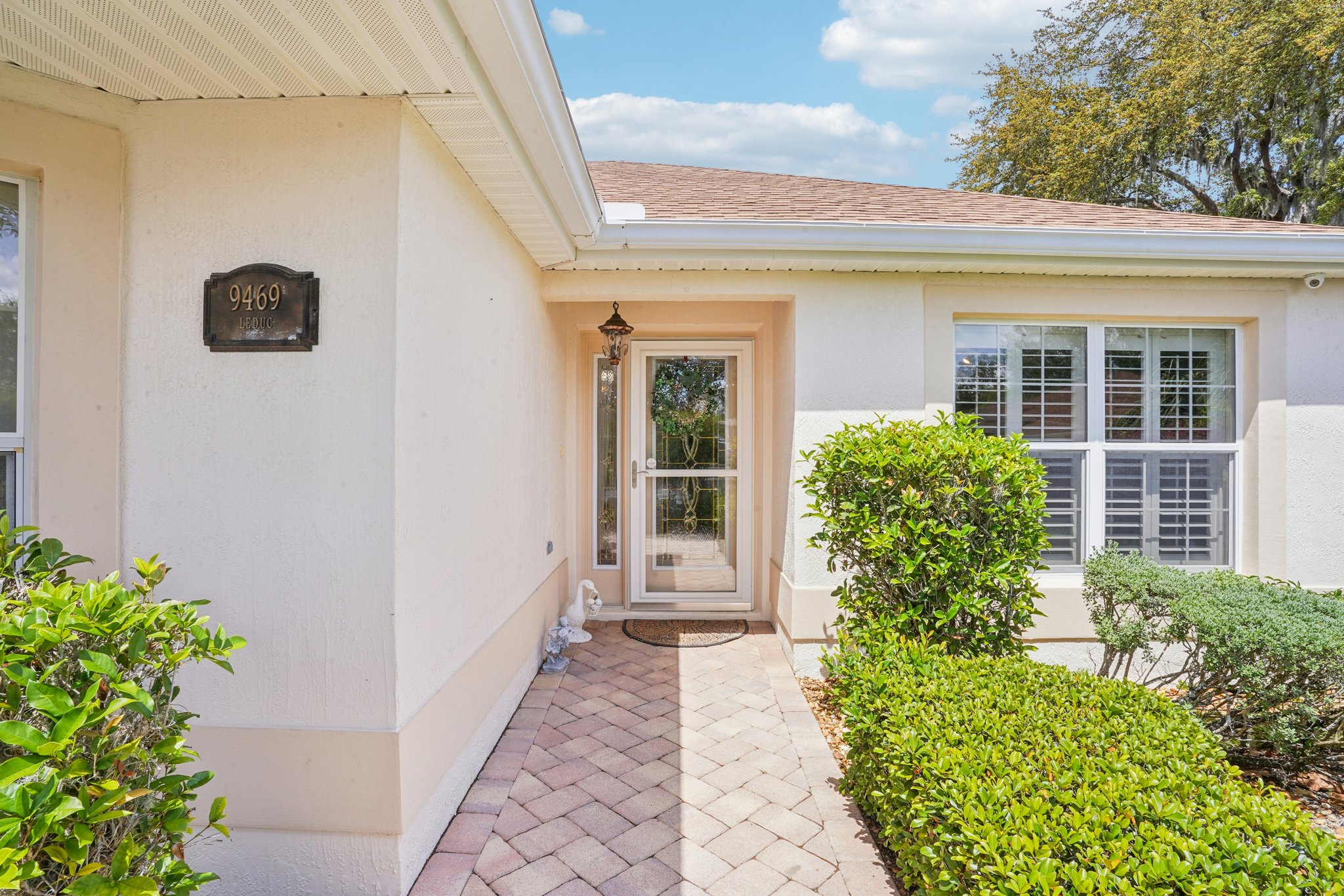 SE 176th Saffold St-S0404-005.jpg