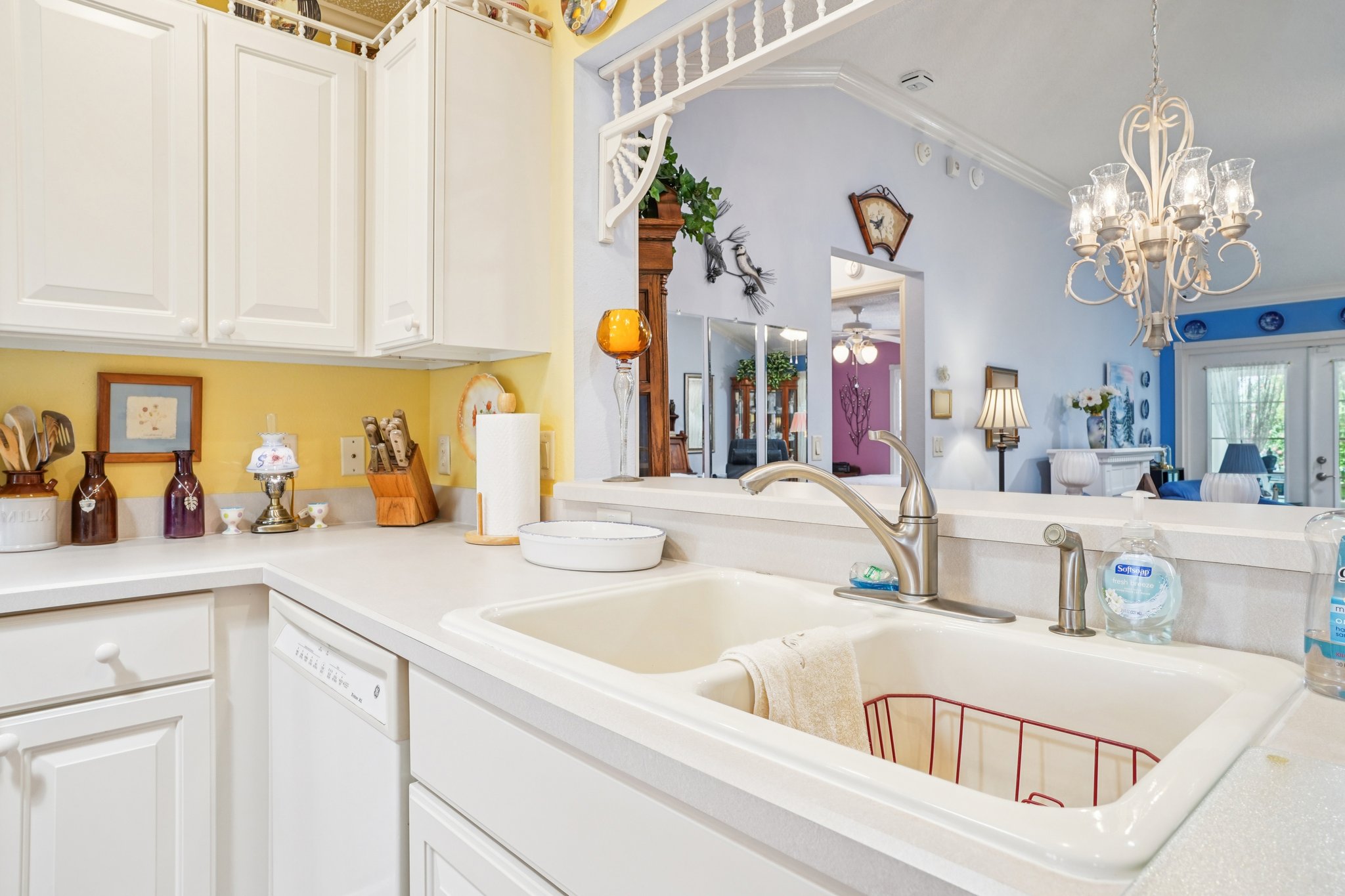 SE 176th Saffold St-S0404-013.jpg