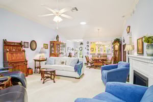 SE 176th Saffold St-S0404-008.jpg