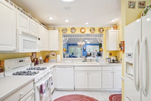 SE 176th Saffold St-S0404-014.jpg