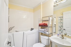 SE 176th Saffold St-S0404-024.jpg