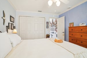 SE 176th Saffold St-S0404-027.jpg