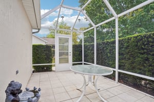 SE 176th Saffold St-S0404-032.jpg