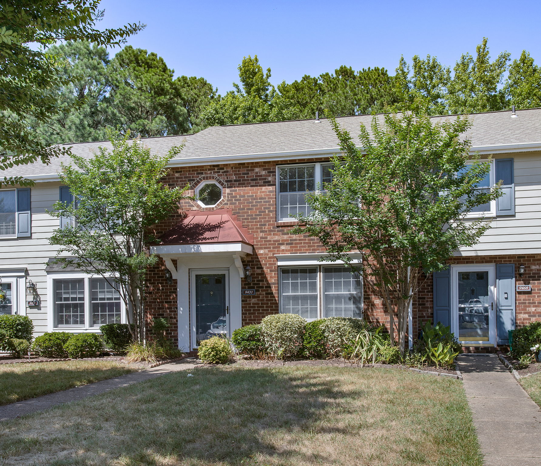 03-Exterior Front
