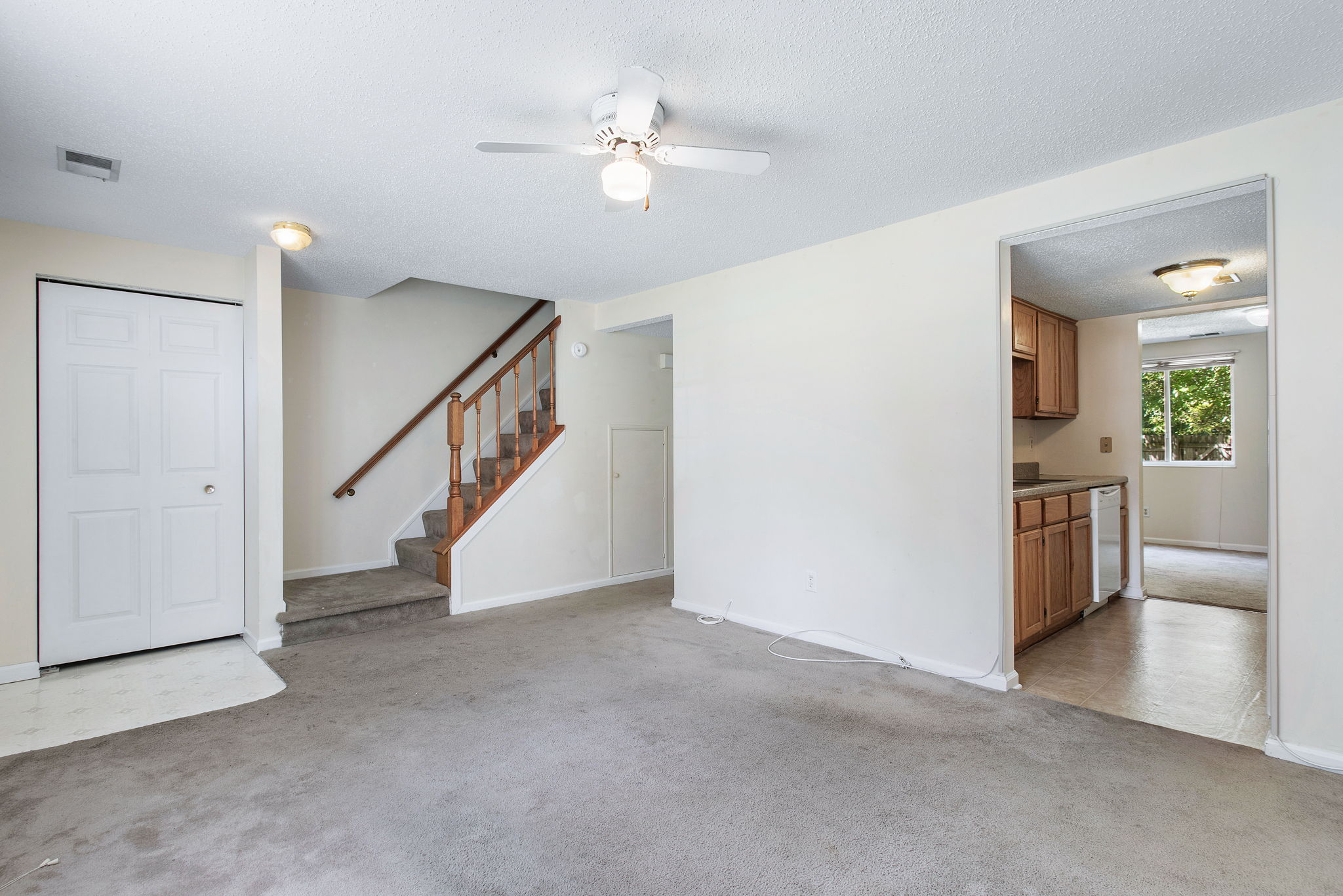 09-Living Room