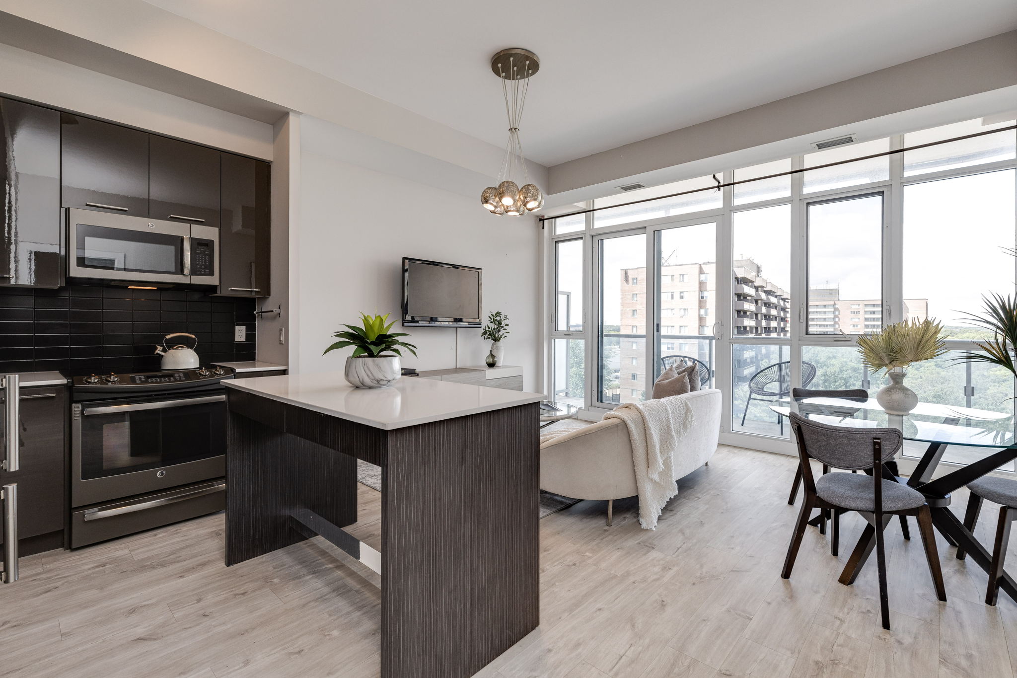 Richmond Hill property showcase