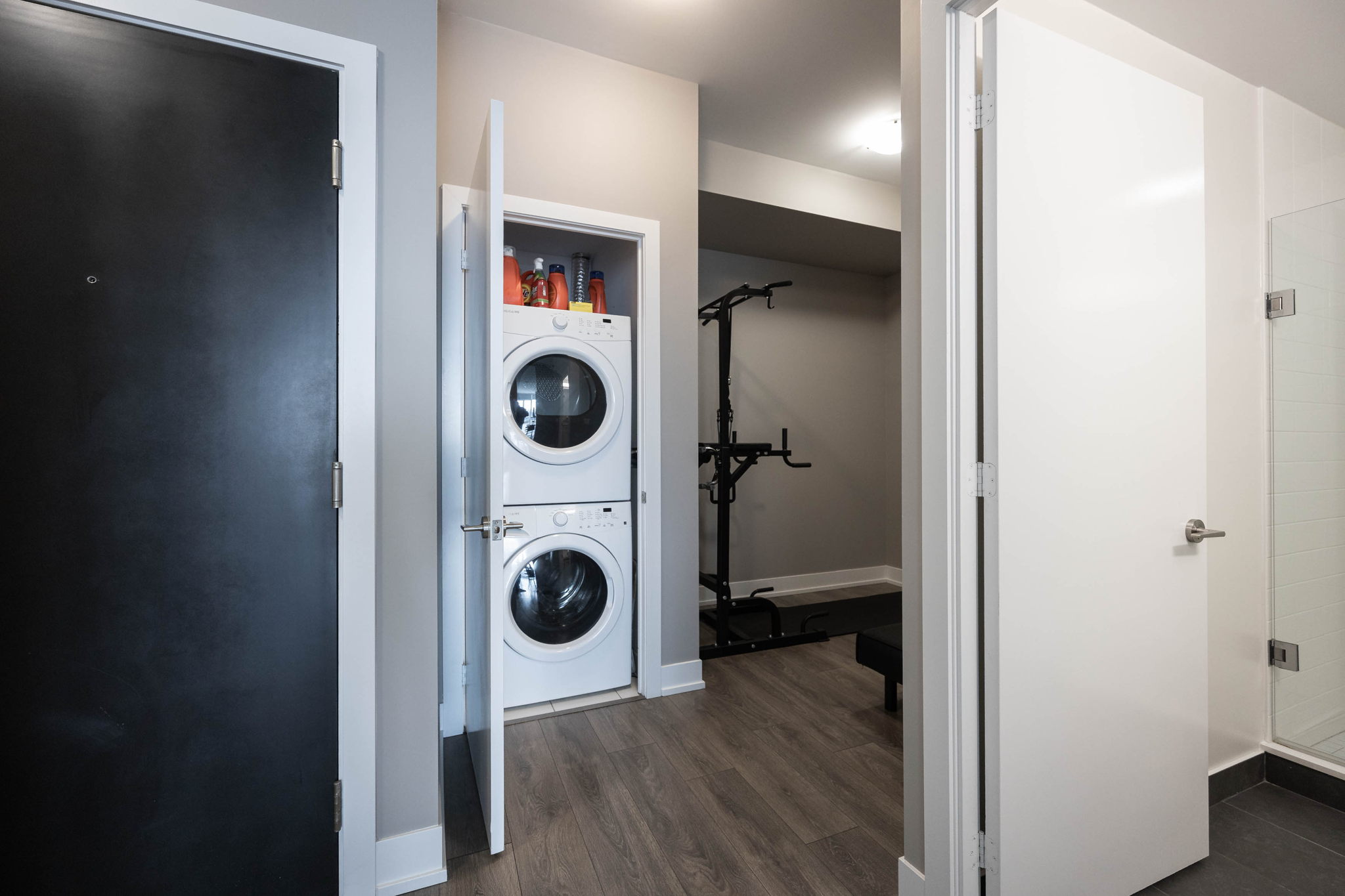 Richmond Hill property showcase — delivered property photograph 24