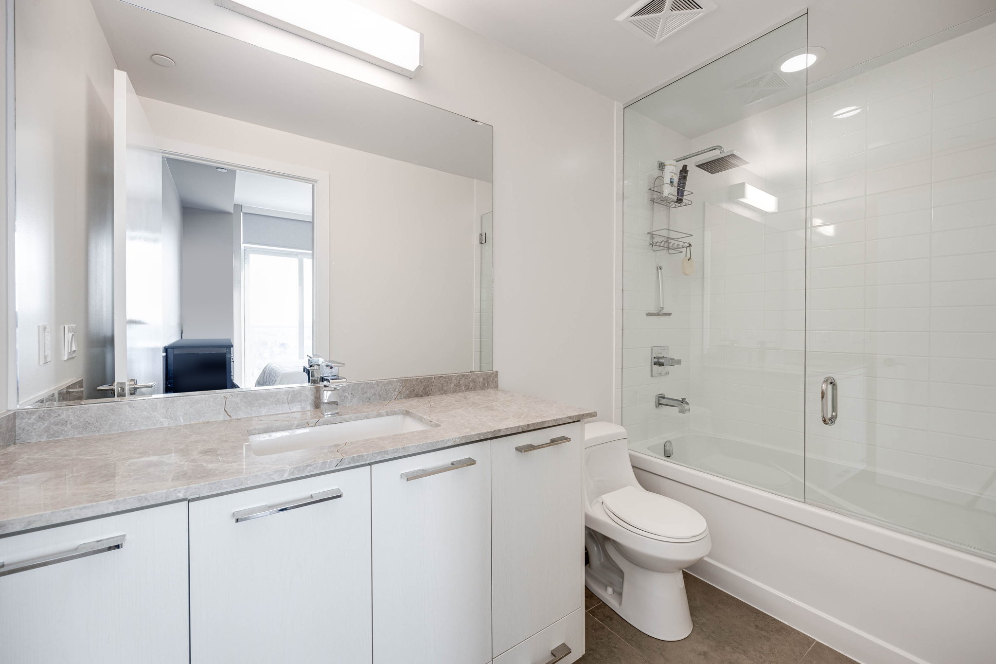 Richmond Hill property showcase — delivered property photograph 18