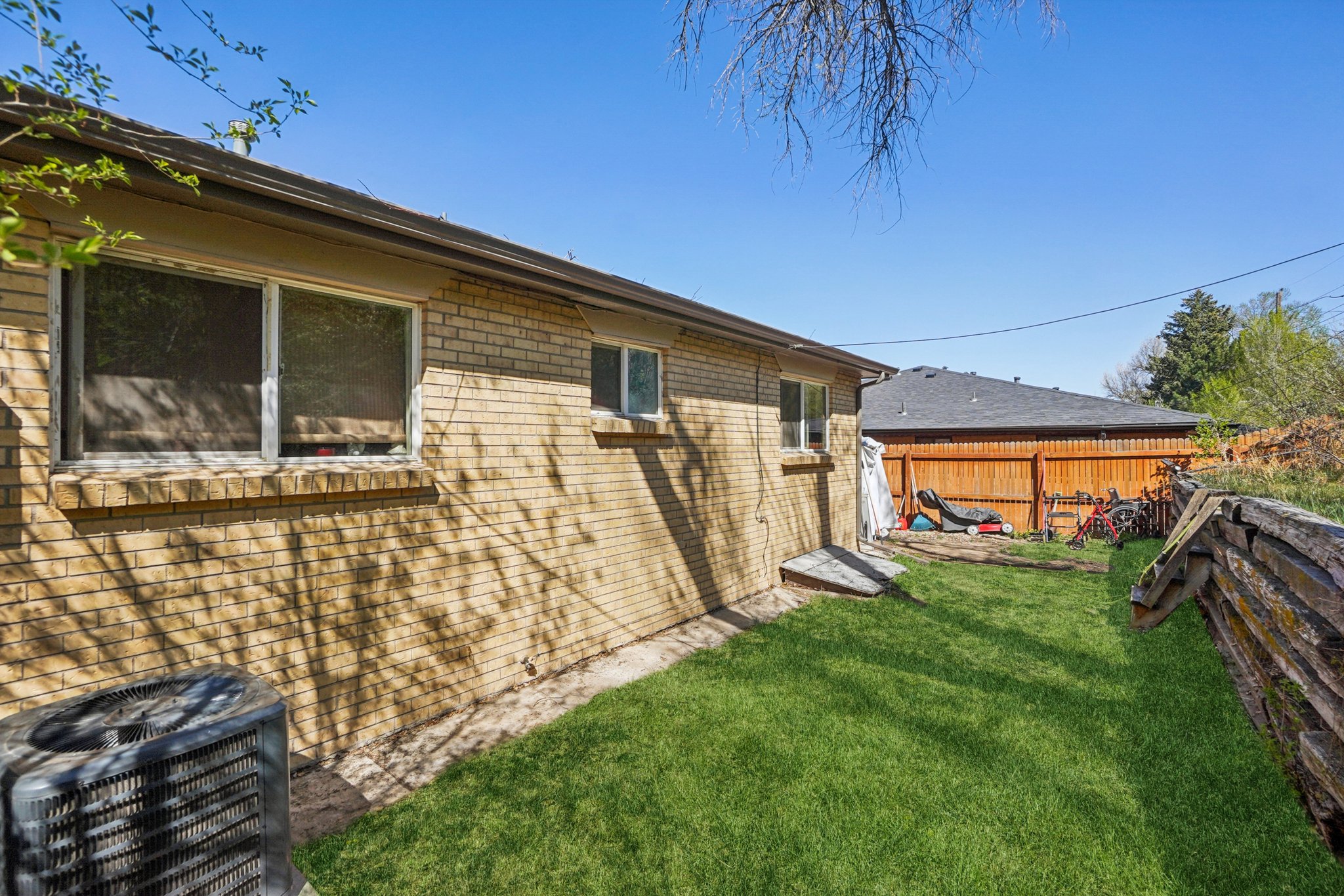 9478 W 56th Pl-S0504-031.jpg