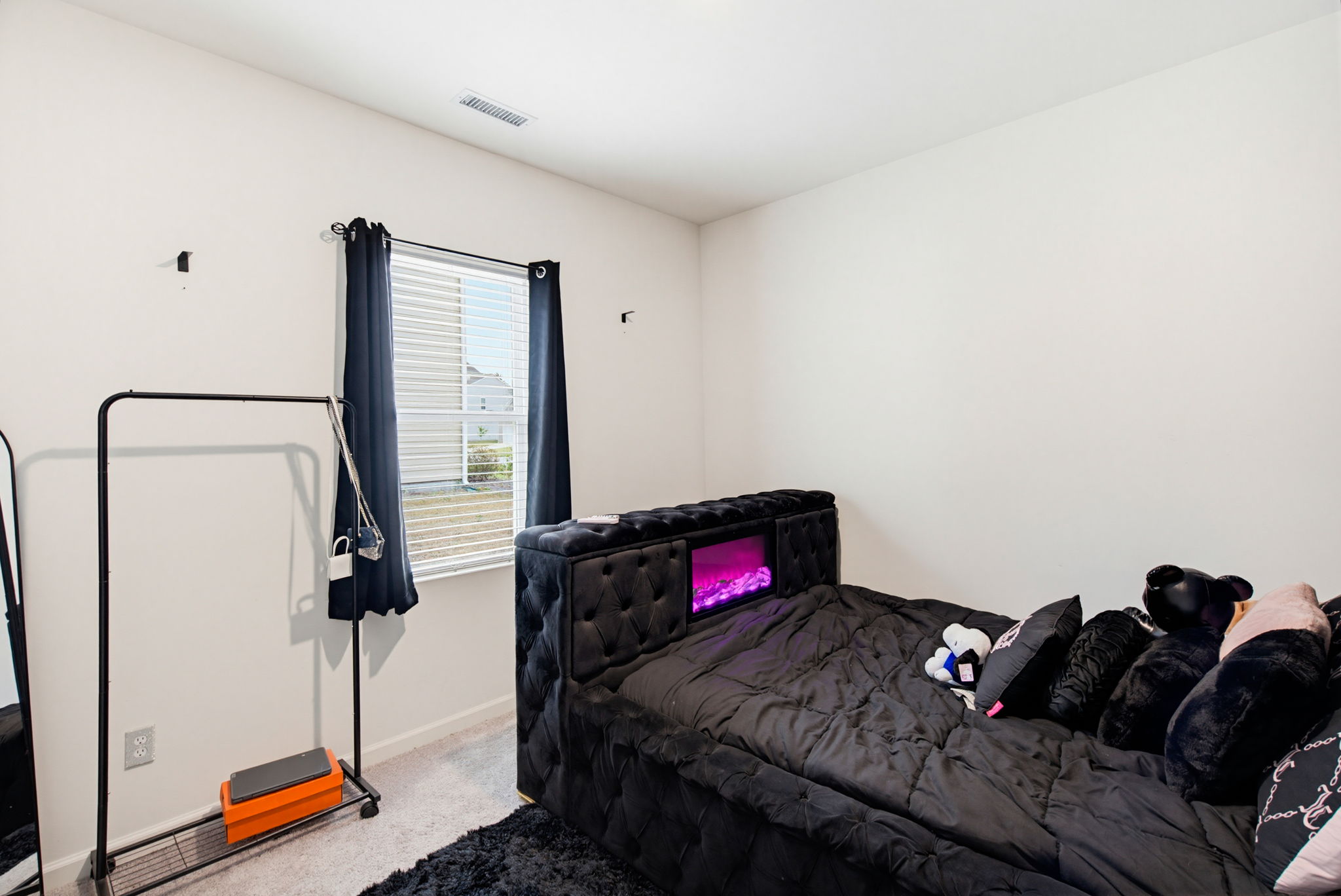 948 Berkeley Glen Rd-21