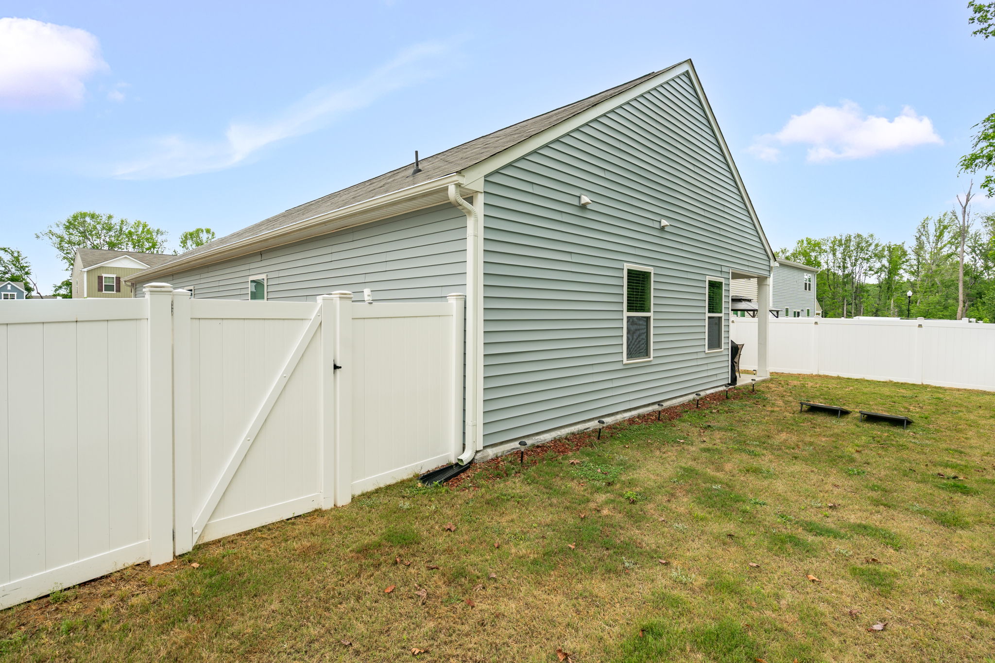 948 Berkeley Glen Rd-30