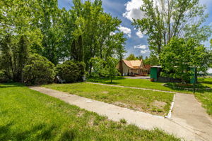  Photo 41