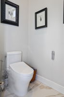 Bathroom 1 - 495A8494 (1)