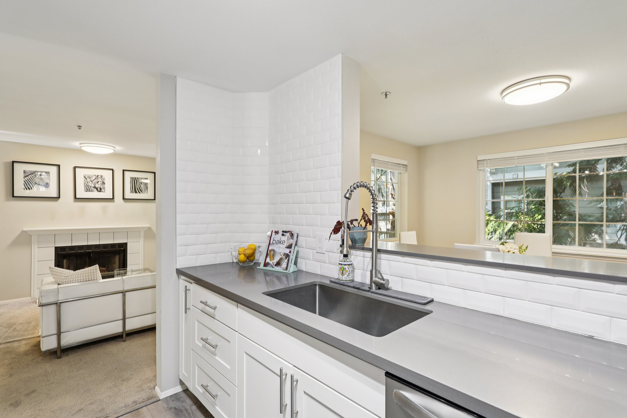 Aberdeen Ave NE C208-S1508-017.jpg