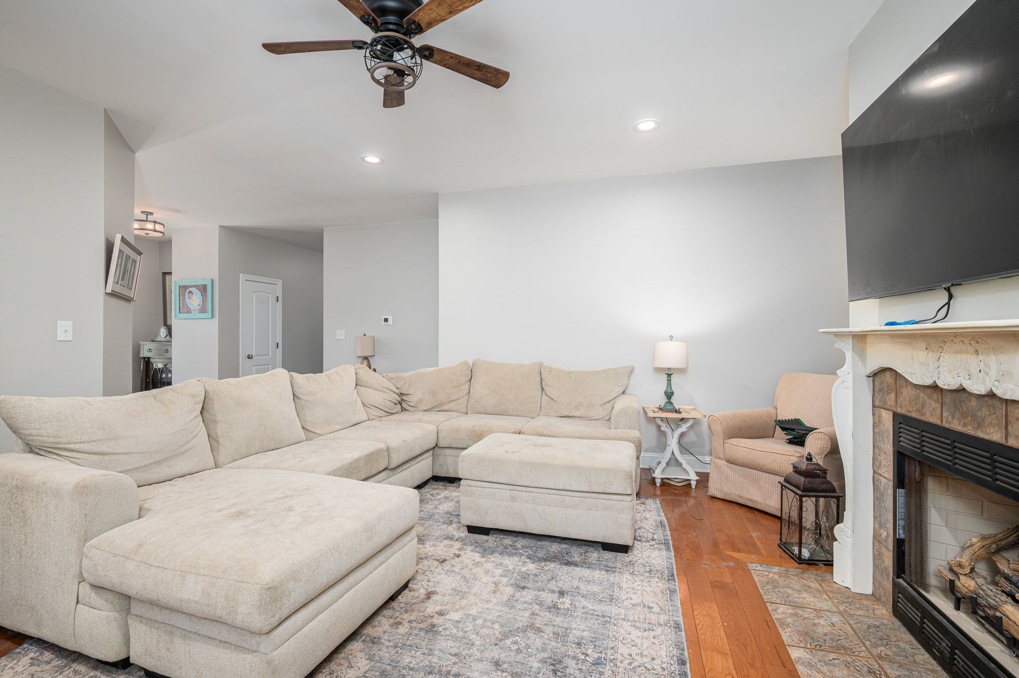  Photo 61