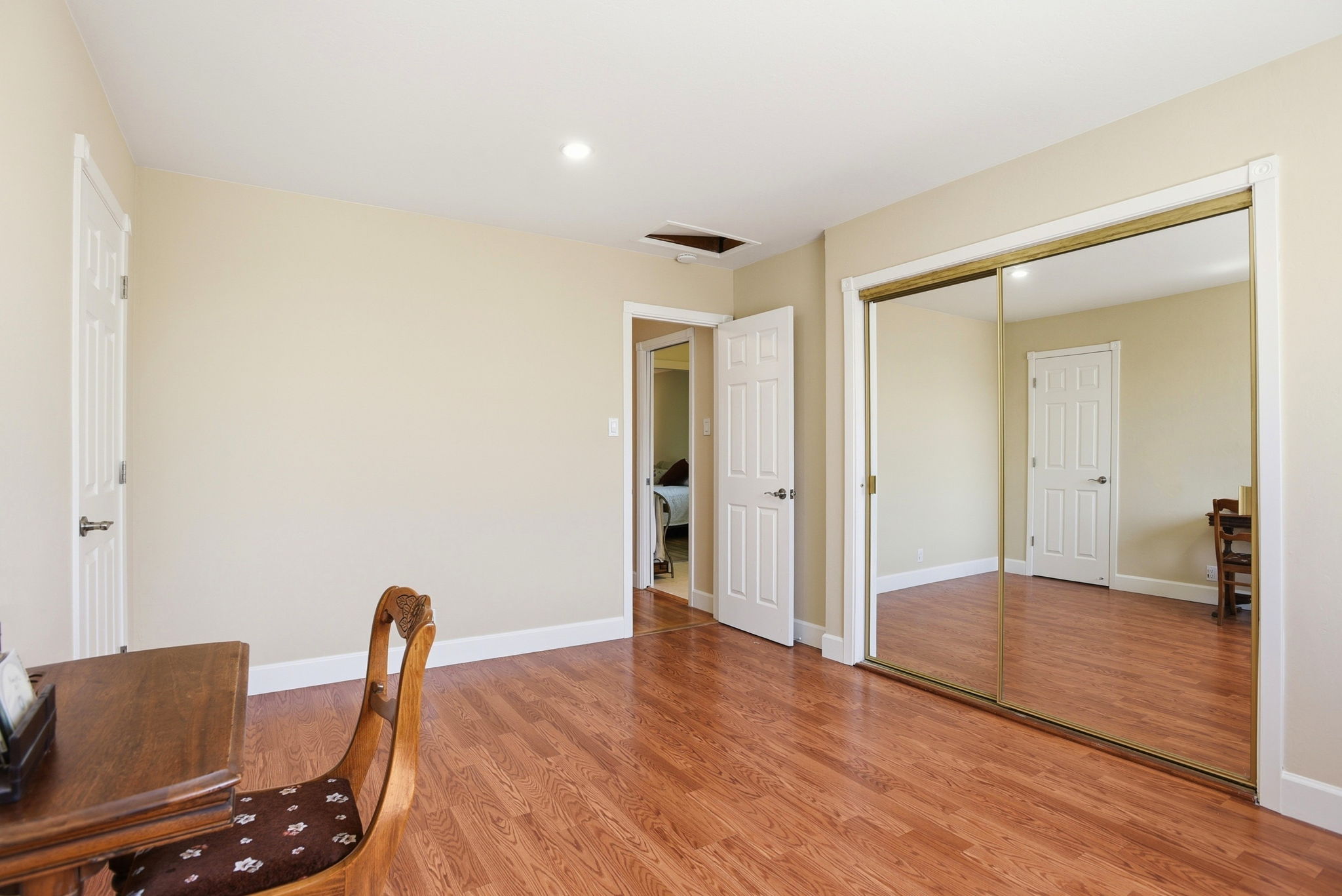 034_F8_949 Pleasant Hill Rd
