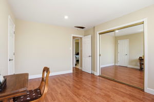 034_F8_949 Pleasant Hill Rd
