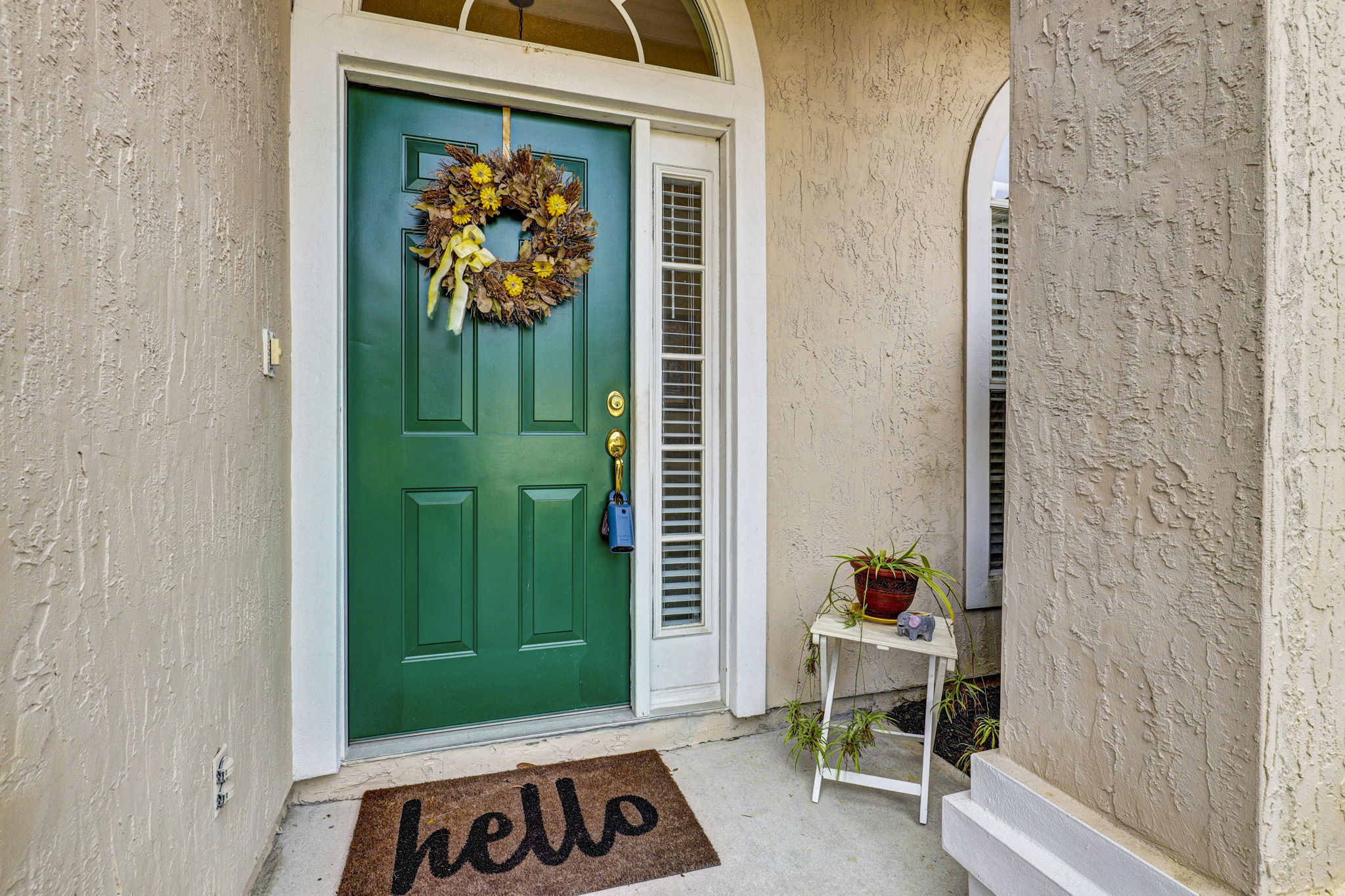 Front Entry Detail