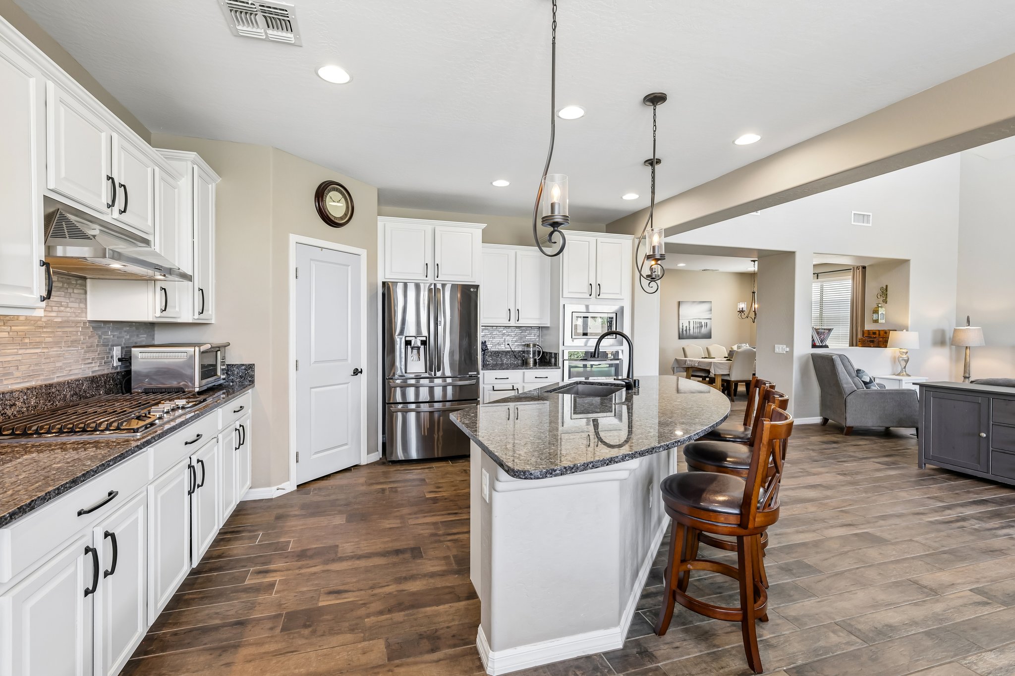 Wild Valley Ave-S2605-020.jpg