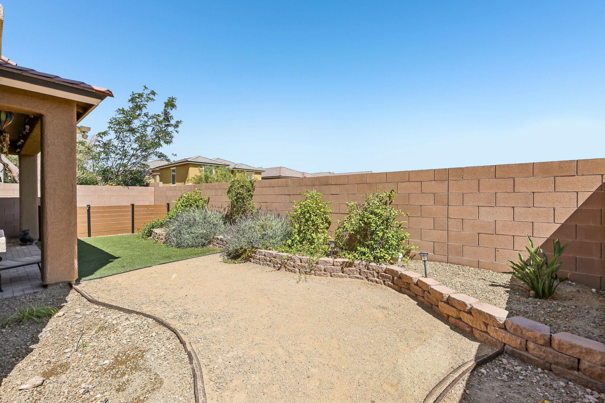 Wild Valley Ave-S2605-071.jpg