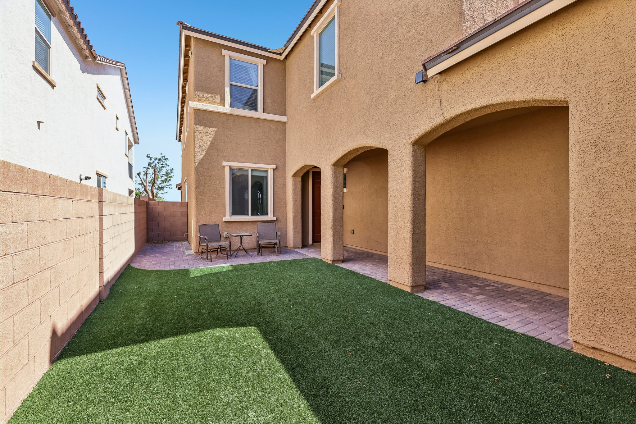 Wild Valley Ave-S2605-075.jpg