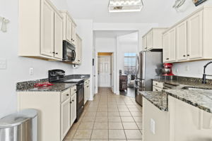  Photo 27