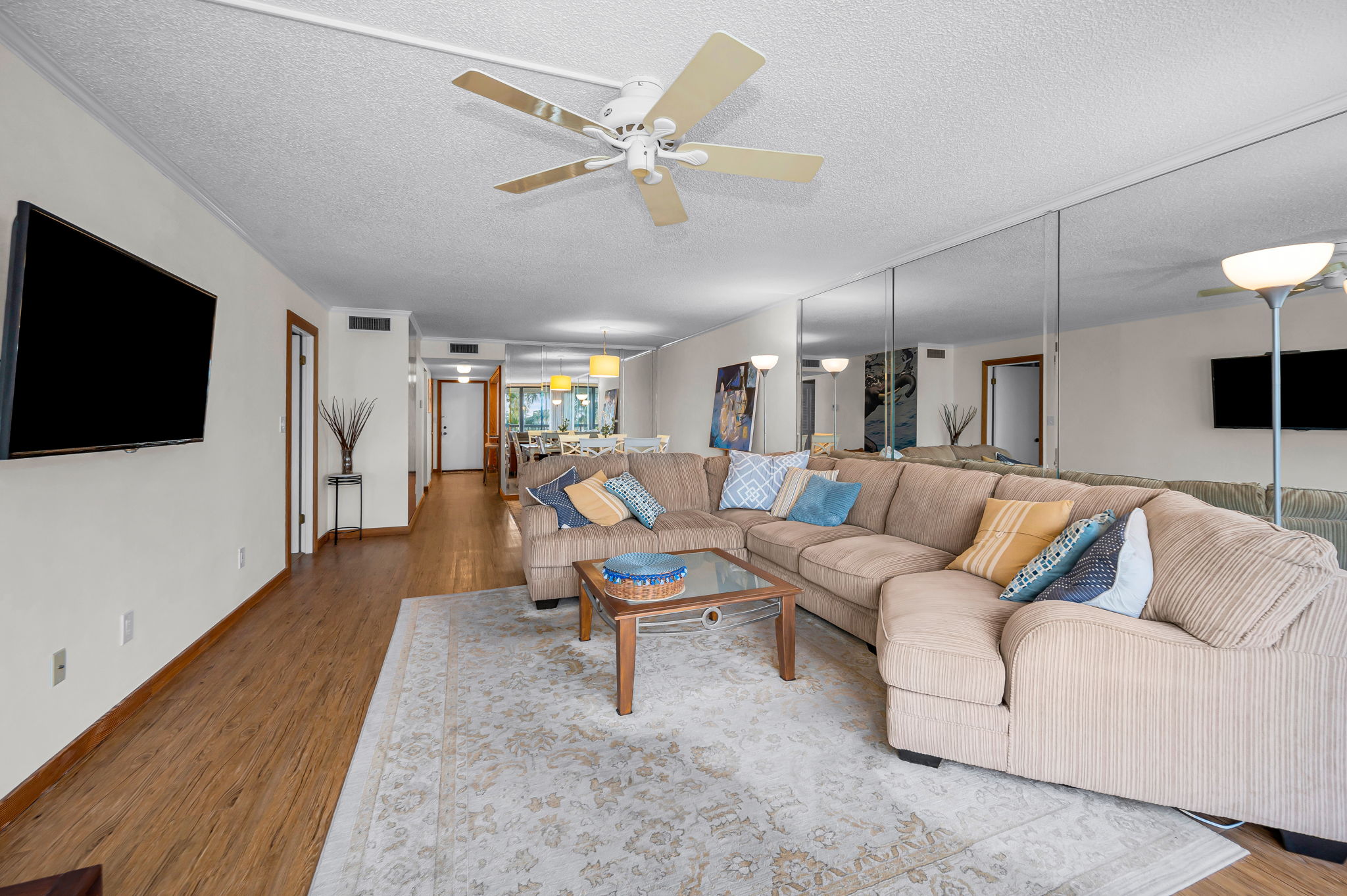 Living Room17