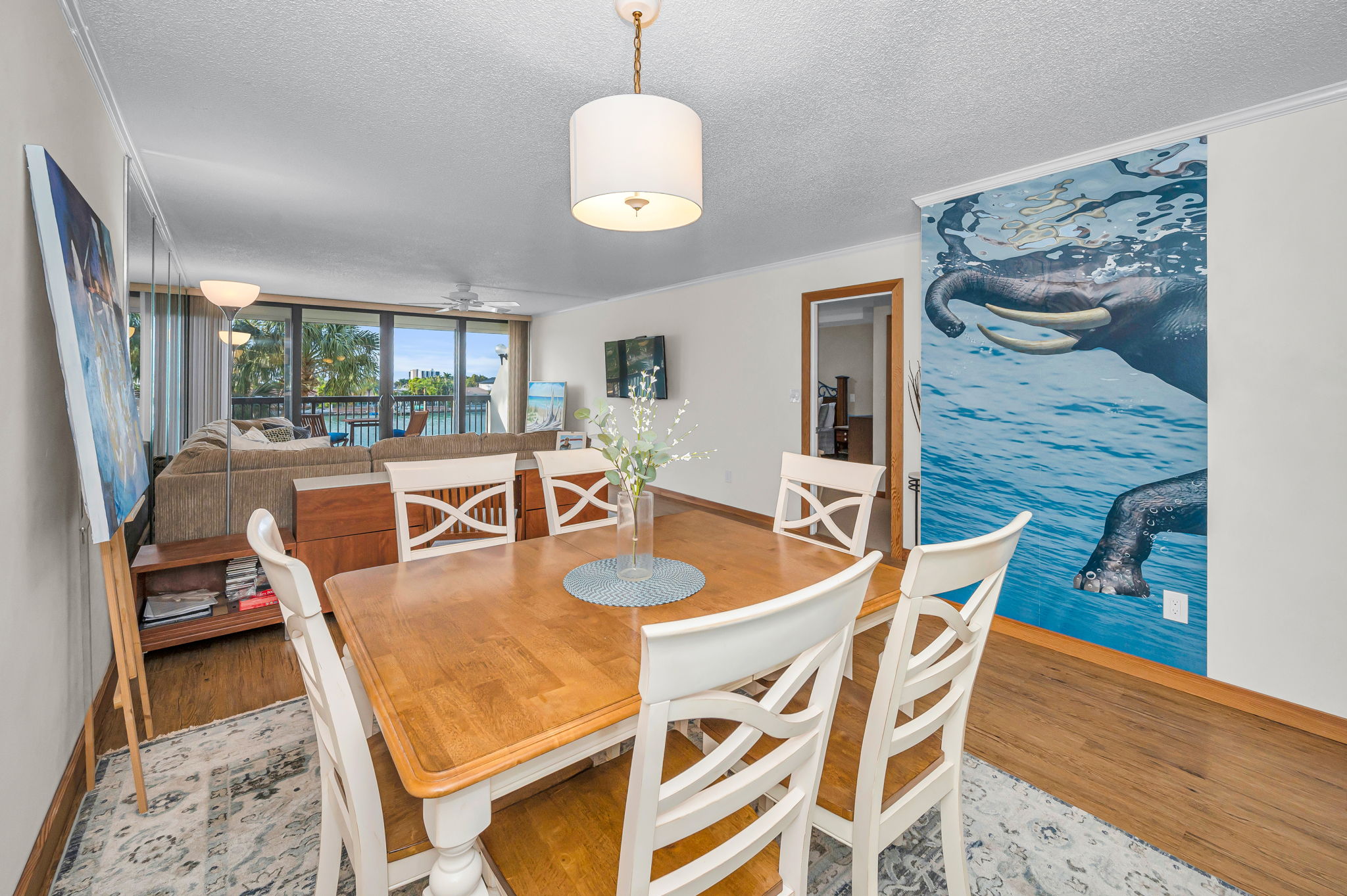 Dining Room12
