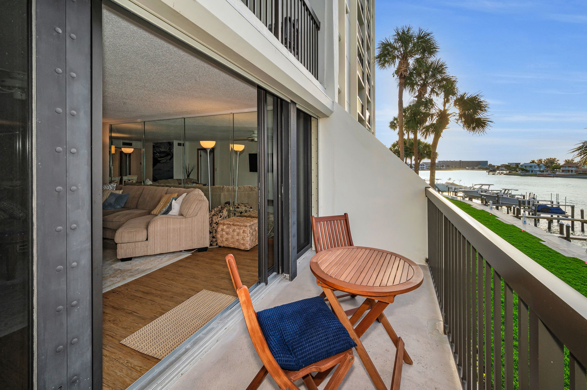 Balcony14