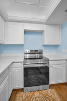 Kitchen12