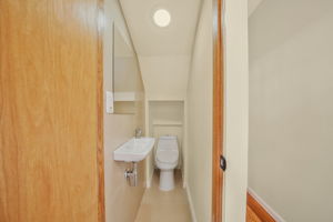 Photo 51