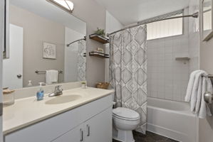  Photo 17