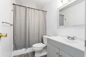  Photo 23
