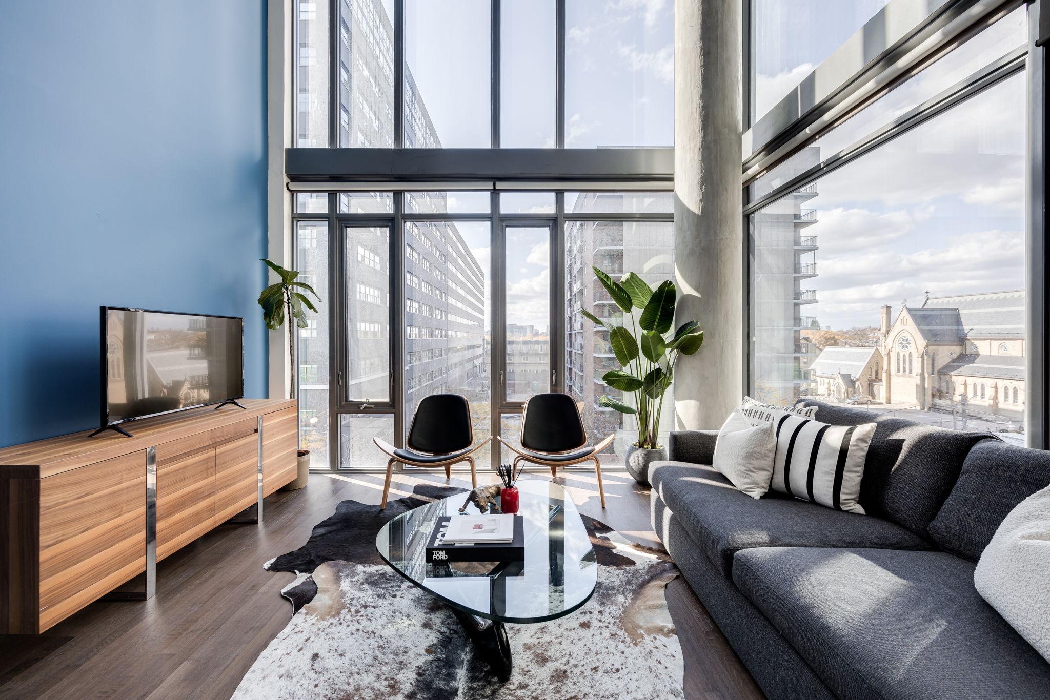 Toronto property showcase — delivered property photograph 12