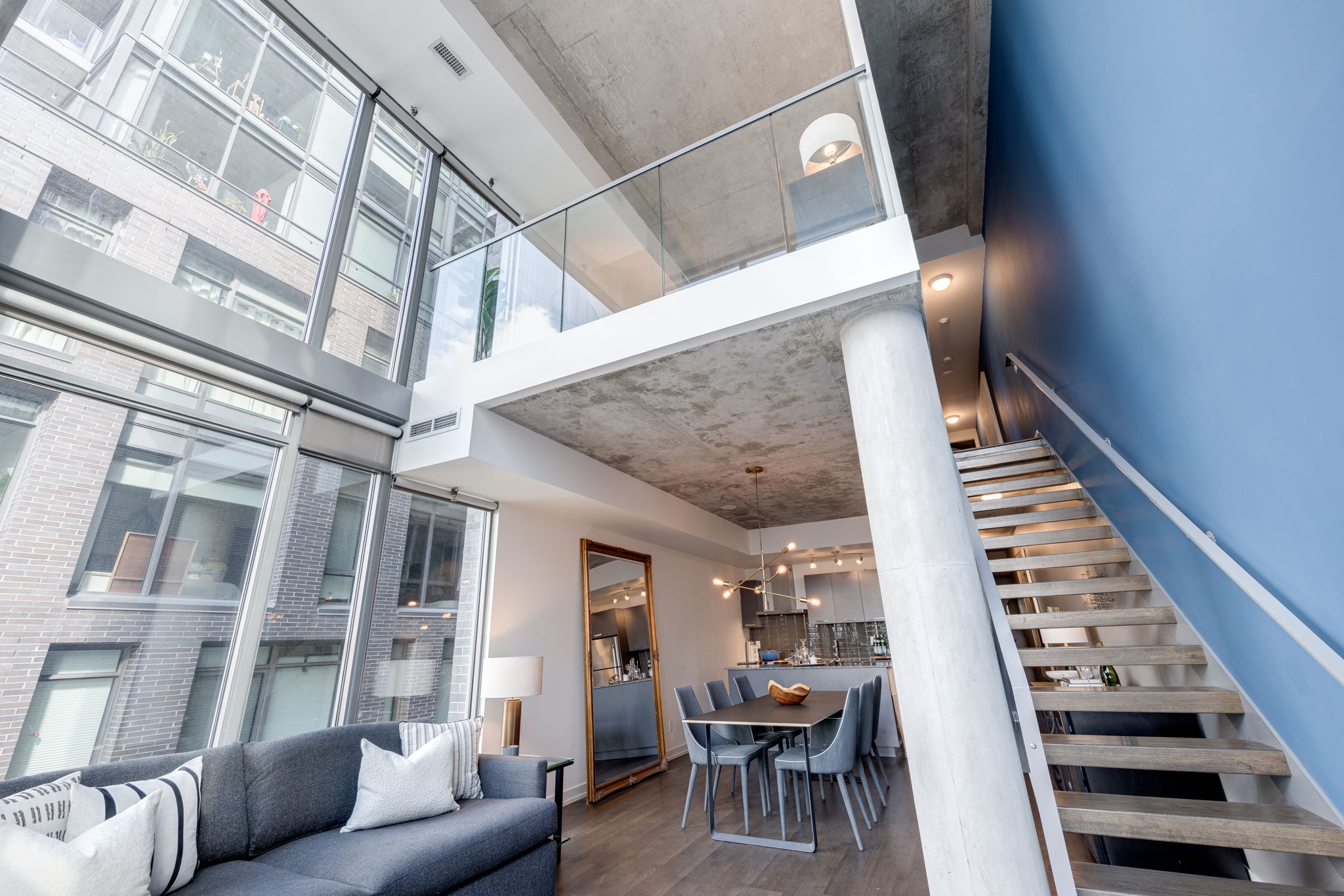 Toronto property showcase — delivered property photograph 18