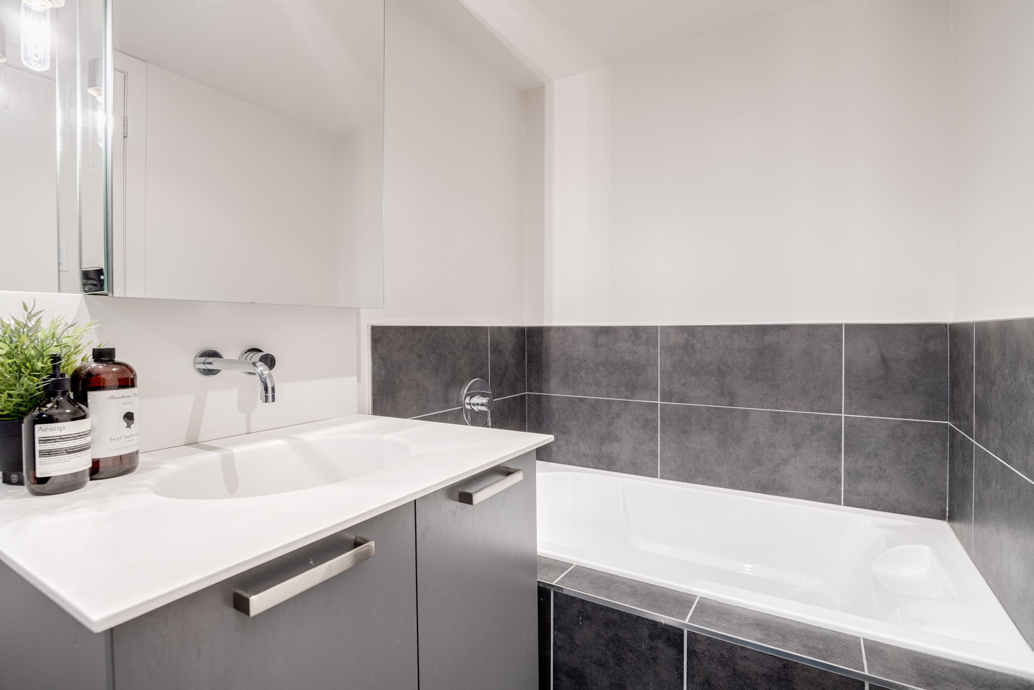 Toronto property showcase — delivered property photograph 33