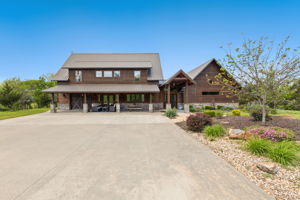  Photo 0