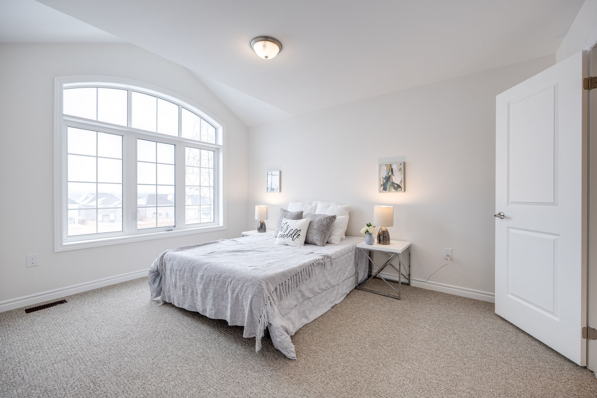 Newmarket property showcase — delivered property photograph 45