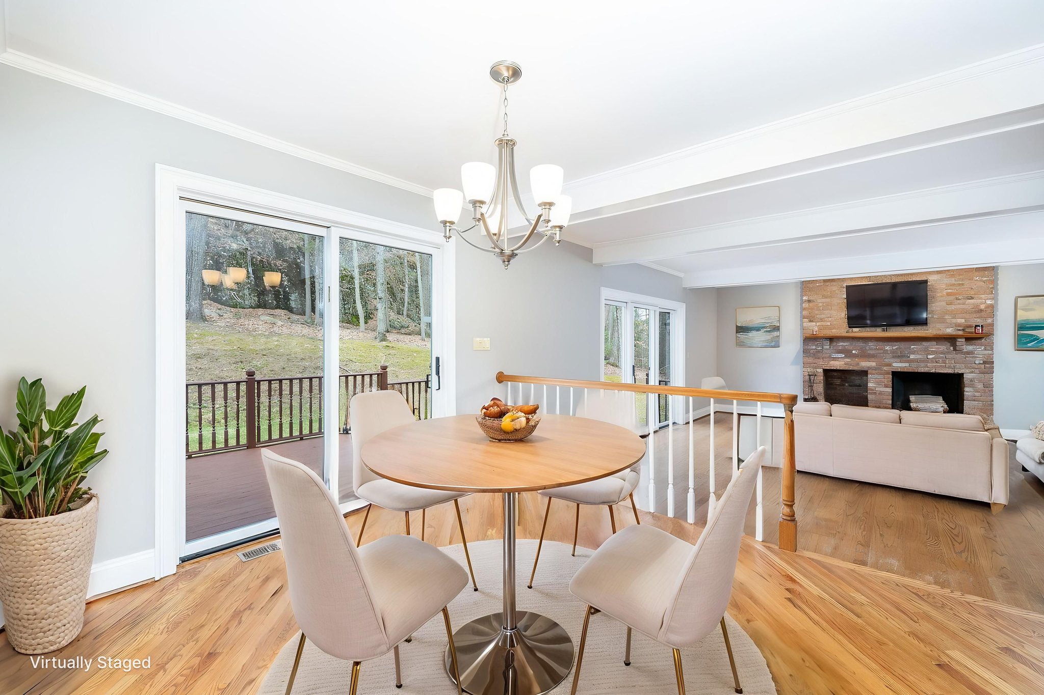 1T5A2424-Edit virtually staged.jpeg