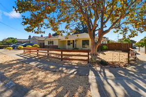 003_F8_95 El Campo Dr