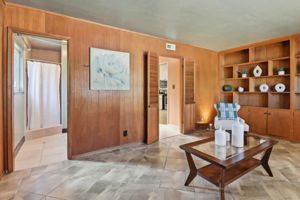 010_F8_95 El Campo Dr