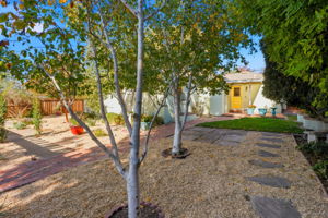 038_F8_95 El Campo Dr