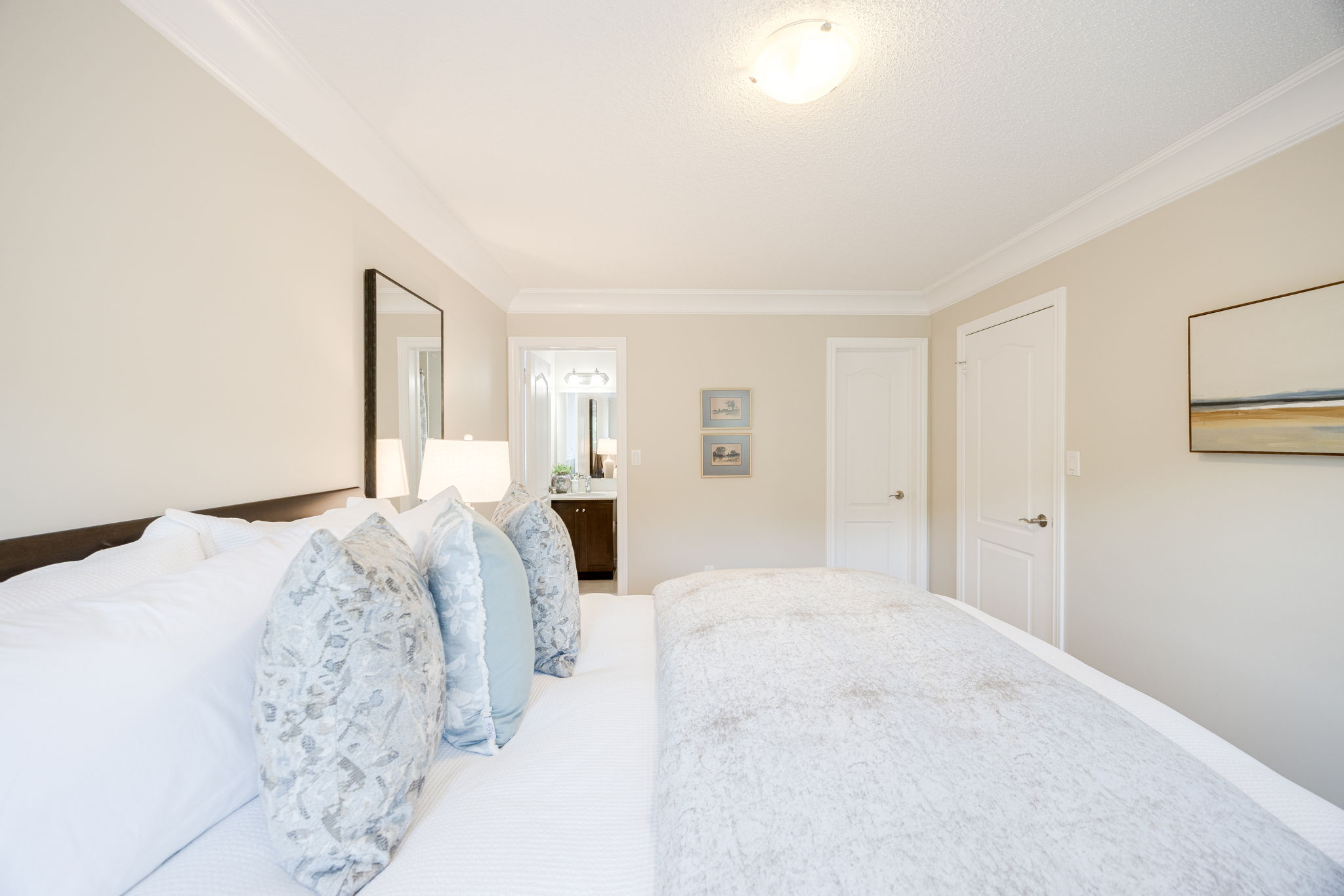 Halton Hills property showcase — delivered property photograph 47